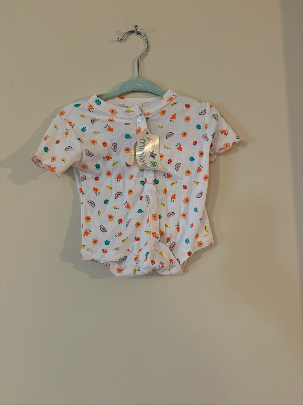 Vintage miniwear White Short-Sleeve Baby One-Piece with Fruit & Floral Print NWT